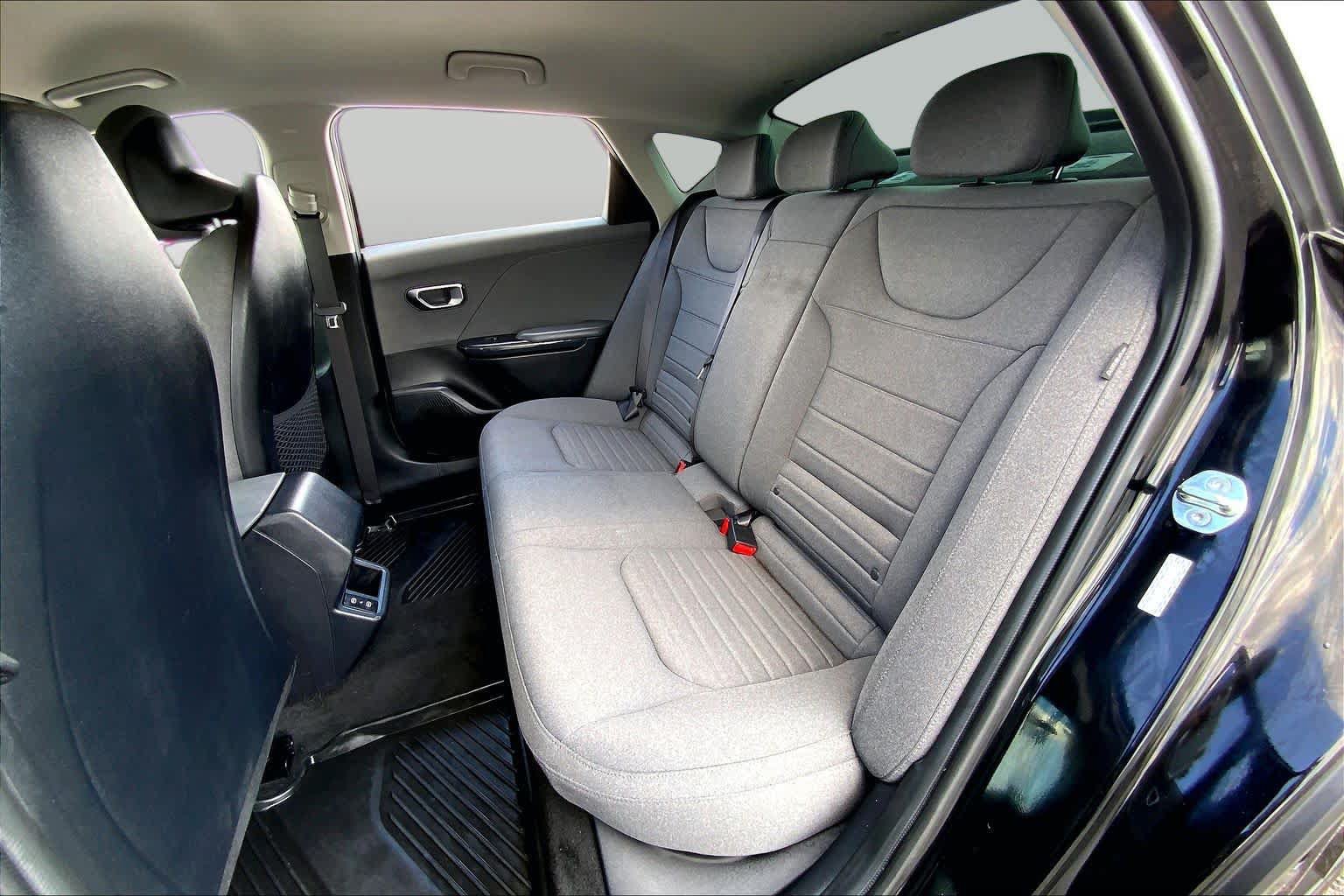 Used 2025 Kia K4 EX FWD image 20