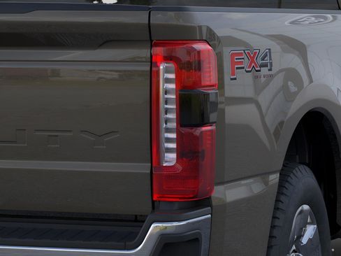 New 2026 Ford F250 Lariat image 21