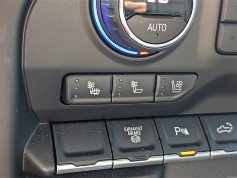 Used 2023 Chevrolet Silverado 2500 LTZ image 21