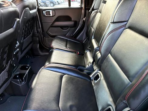Used 2022 Jeep Gladiator Rubicon w/ LED Lighting Group image 7