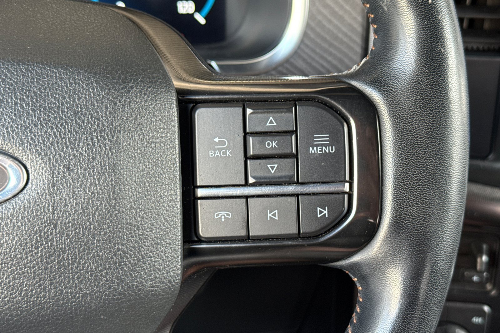 Used 2023 Ford F150 Platinum AWD/4WD image 36