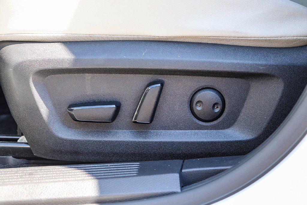 Certified 2023 Nissan Rogue SV w/ SV Premium Package AWD/4WD image 20