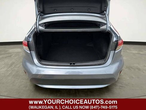Used 2022 Toyota Corolla LE FWD image 14