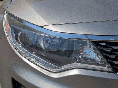 Used 2018 Kia Optima EX FWD image 10