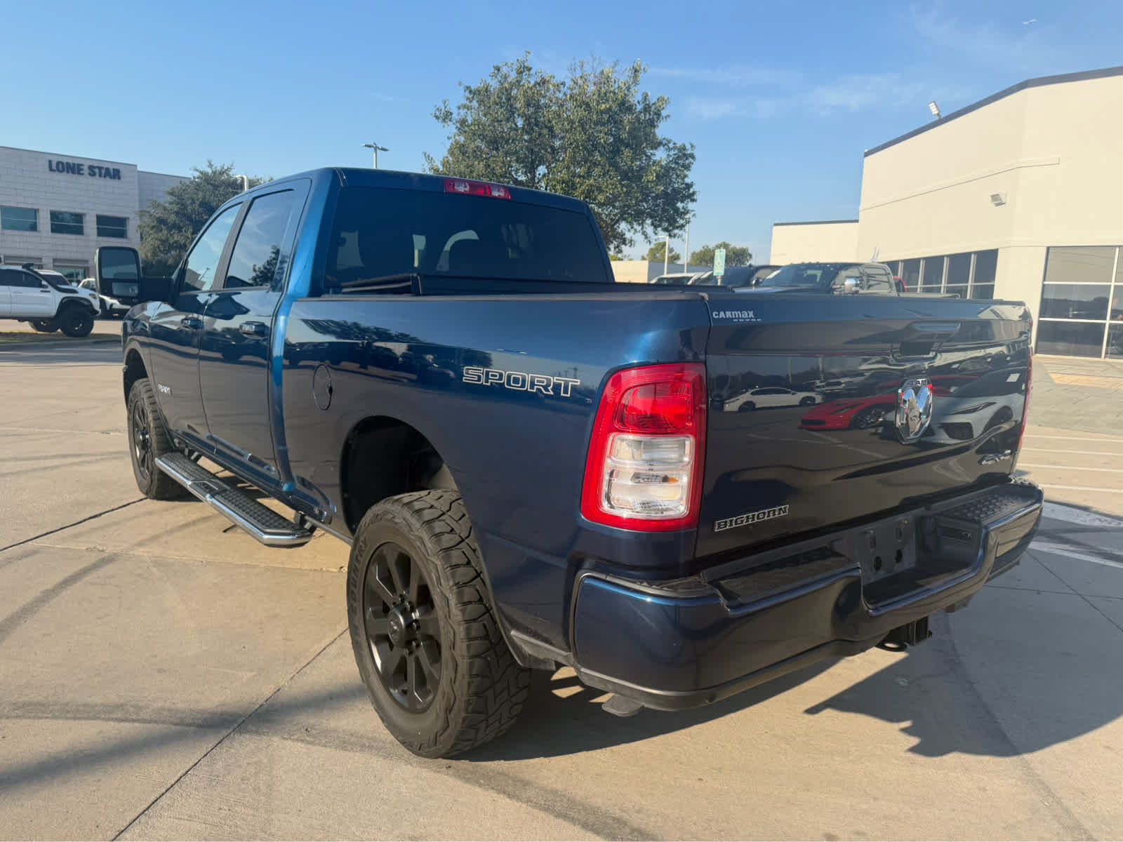 Used 2024 RAM 2500 Big Horn w/ Sport Appearance Package AWD/4WD image 2