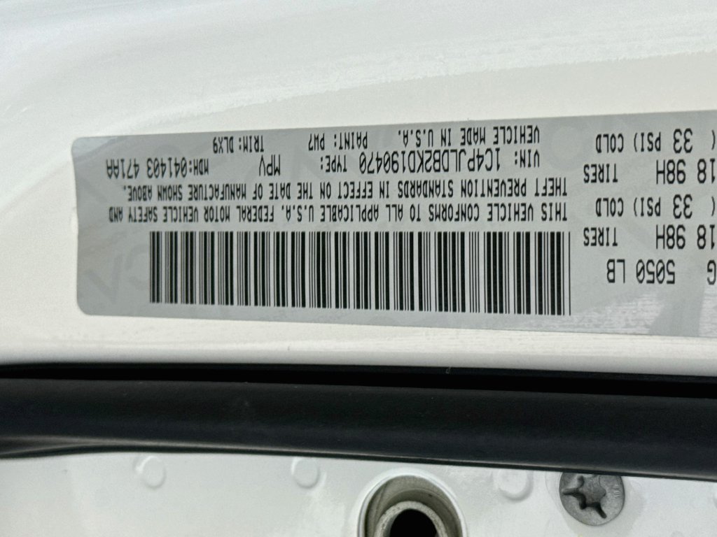 Used 2019 Jeep Cherokee Limited FWD image 40