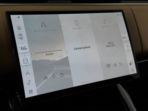 Used 2024 Land Rover Range Rover Sport SE image 13