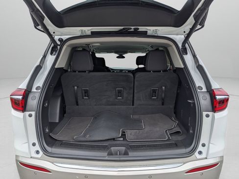 Used 2020 Buick Enclave Preferred FWD image 11