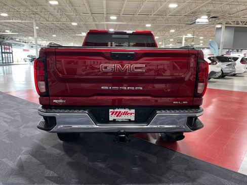 Certified 2022 GMC Sierra 2500 SLE w/ SLE Value Package; AWD/4WD image 4