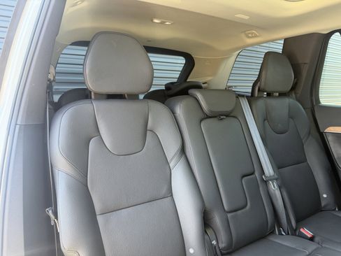 Used 2024 Volvo XC90 B6 Plus w/ Protection Package Premier AWD/4WD image 15