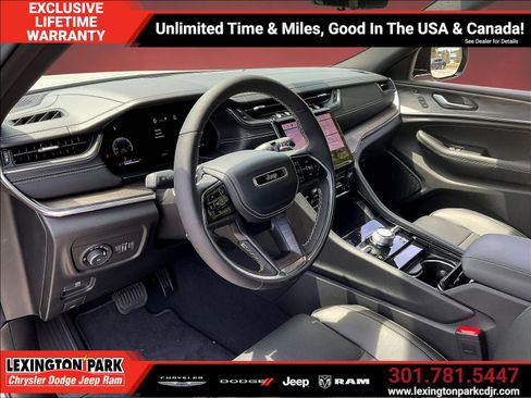 New 2025 Jeep Grand Cherokee L Overland w/ Luxury Tech Group IV AWD/4WD image 6