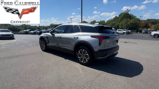 Used 2025 Chevrolet Blazer EV LT AWD/4WD image 9
