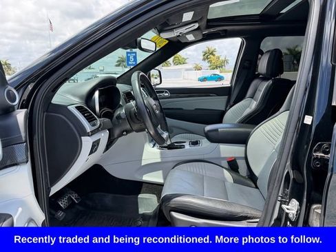 Used 2021 Jeep Grand Cherokee Trackhawk AWD/4WD image 8