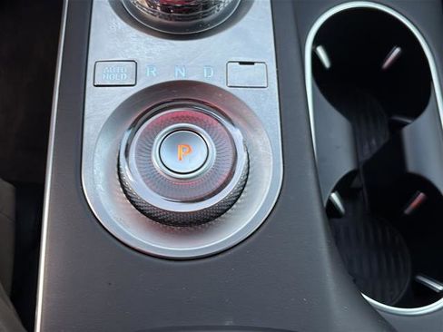 Used 2025 Genesis GV70 2.5T image 28