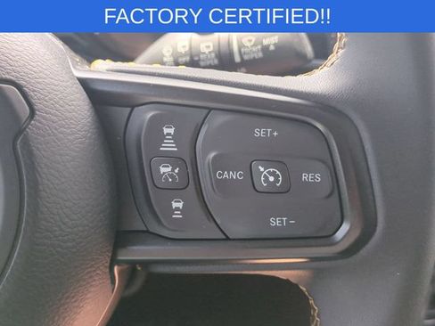 Used 2024 Jeep Wrangler Unlimited Sport AWD/4WD image 18