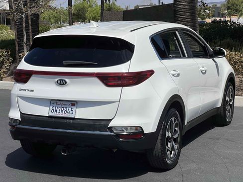 Used 2020 Kia Sportage LX FWD image 13