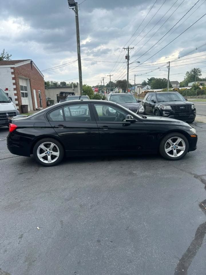Used 2013 BMW 328i xDrive Sedan AWD/4WD image 7