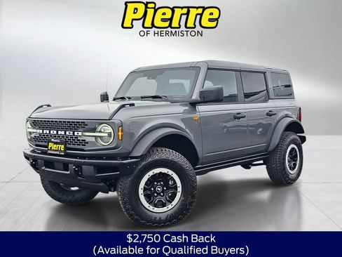 New 2025 Ford Bronco Badlands w/ Sasquatch Package image 1