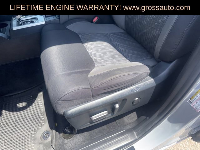 Used 2021 Toyota Tundra SR5 w/ SR5 Upgrade Package RWD image 17