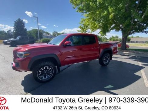 Used 2023 Toyota Tacoma TRD Off-Road w/ Advanced Technology Package AWD/4WD image 3