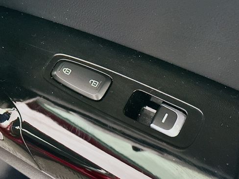 Used 2020 Kia Sportage EX w/ EX Technology Package FWD image 29