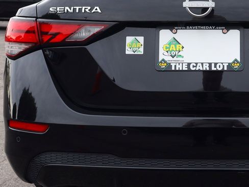 Used 2024 Nissan Sentra SV image 19