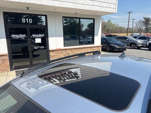 Used 2024 Subaru Crosstrek 2.5i Sport image 12