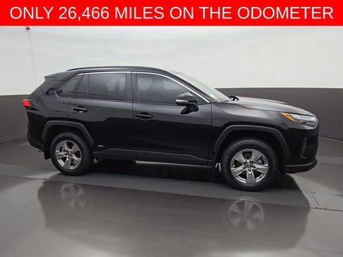 Certified 2025 Toyota RAV4 XLE w/ Convenience Package AWD/4WD image 11