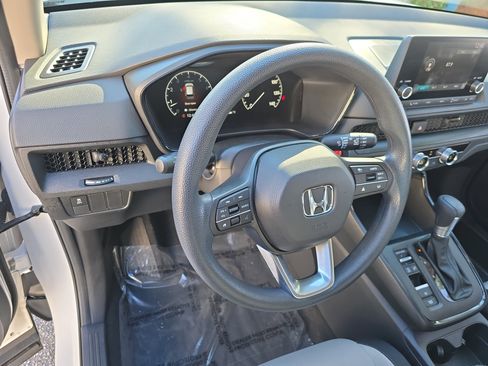 Used 2023 Honda CR-V LX image 16