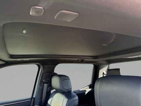 Used 2022 Toyota Tundra Platinum image 25