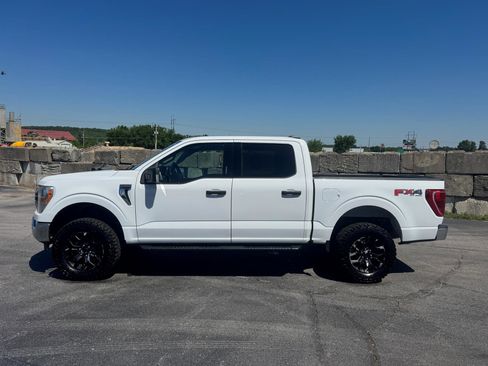 Used 2021 Ford F150 XLT w/ Equipment Group 301A Mid AWD/4WD image 3