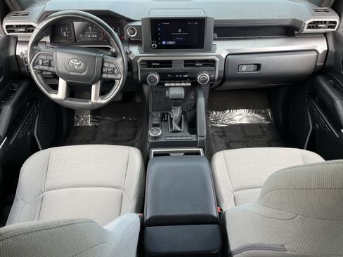 Used 2025 Toyota 4Runner SR5 RWD image 9