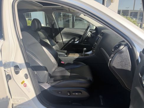 Used 2011 Lexus IS 250 AWD w/ Luxury Plus Value Edition image 18