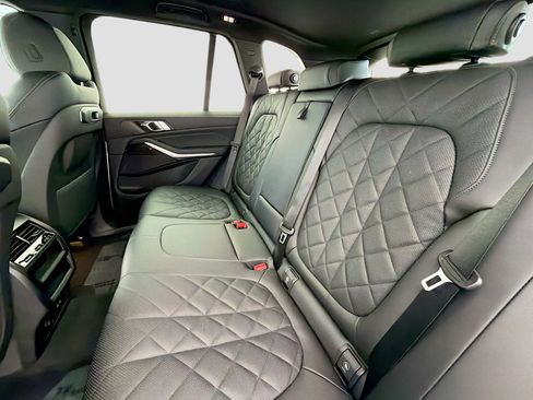 New 2026 BMW X5 sDrive40i image 21