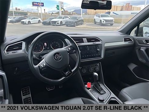 Used 2021 Volkswagen Tiguan SE R-Line w/ 3rd Row Seat Package image 19