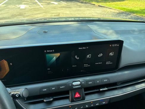 Used 2025 Kia K4 FWD image 17