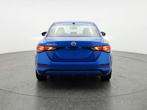 Used 2025 Nissan Sentra SV image 7