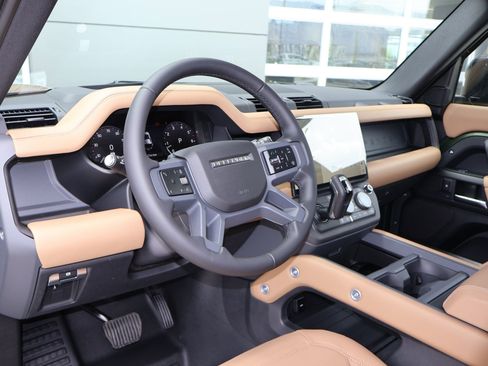 New 2026 Land Rover Defender 110 S image 12