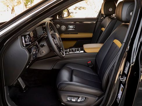 Certified 2026 Rolls-Royce Ghost AWD/4WD image 24