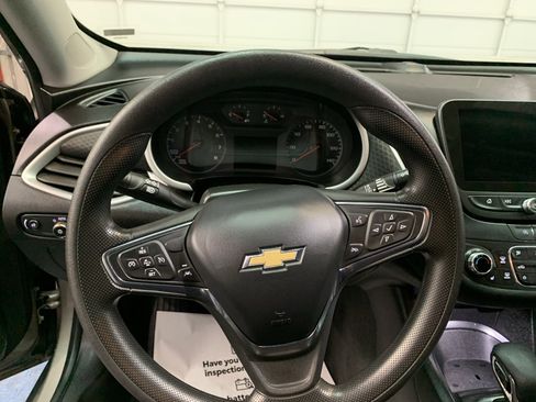 Used 2023 Chevrolet Malibu LT image 16