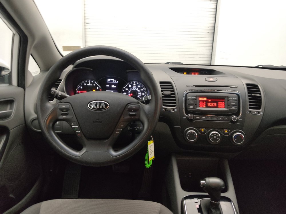 Used 2017 Kia Forte LX FWD image 22