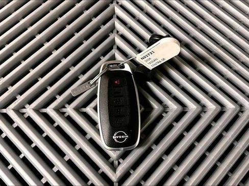 New 2026 Nissan Sentra SR w/ SR Premium Package image 13