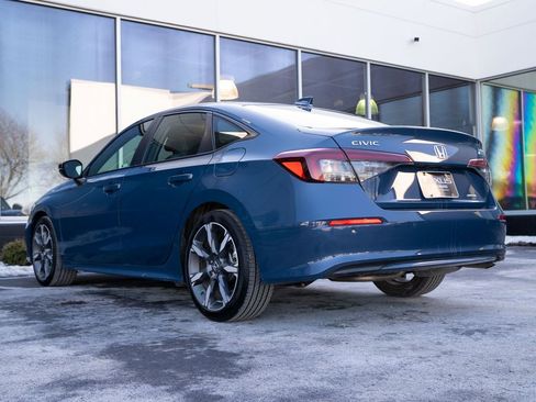 Used 2025 Honda Civic Sport image 7