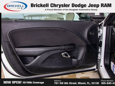 Used 2017 Dodge Challenger SXT image 9