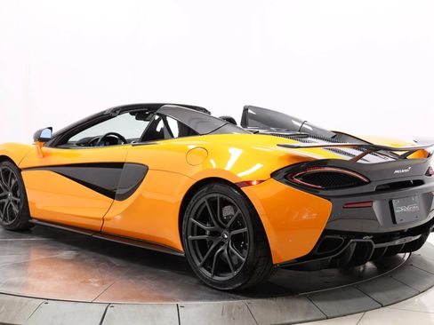 Used 2019 McLaren 570S Spider RWD image 55