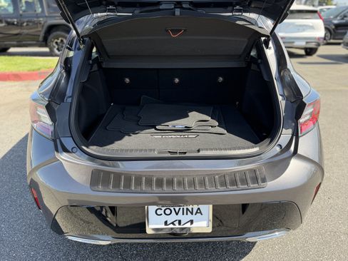 Used 2021 Toyota Corolla SE w/ Carpet Mat Package (TMS) FWD image 10