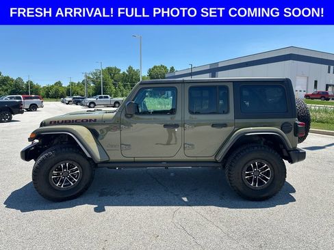 Used 2026 Jeep Wrangler Unlimited Rubicon w/ Xtreme 35 Tire Package AWD/4WD image 7