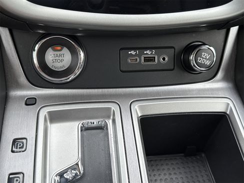 Used 2024 Nissan Murano SV w/ SV Midnight Edition Package image 25