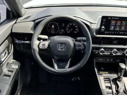 Used 2023 Honda CR-V Sport Touring image 13