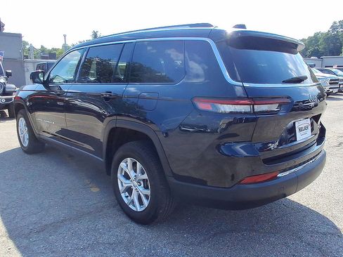 Certified 2023 Jeep Grand Cherokee L Limited AWD/4WD image 28